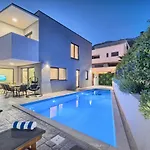 Villa Celestial