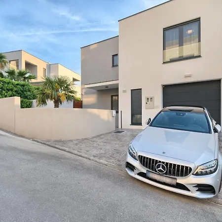 Celestial 스플리트