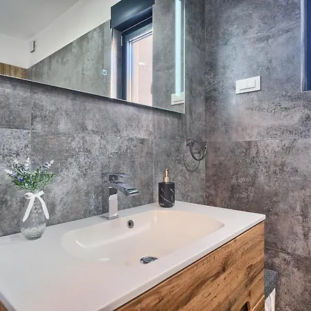 Celestial 빌라 스플리트