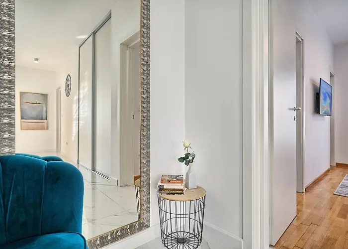 Celestial 斯普利特