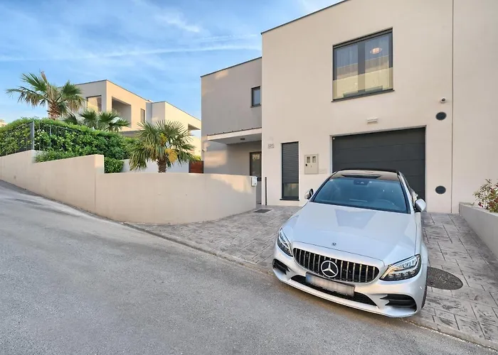 Celestial 斯普利特