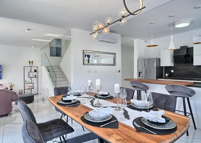 Celestial * 斯普利特