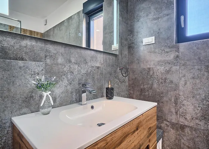 Celestial Vila Split